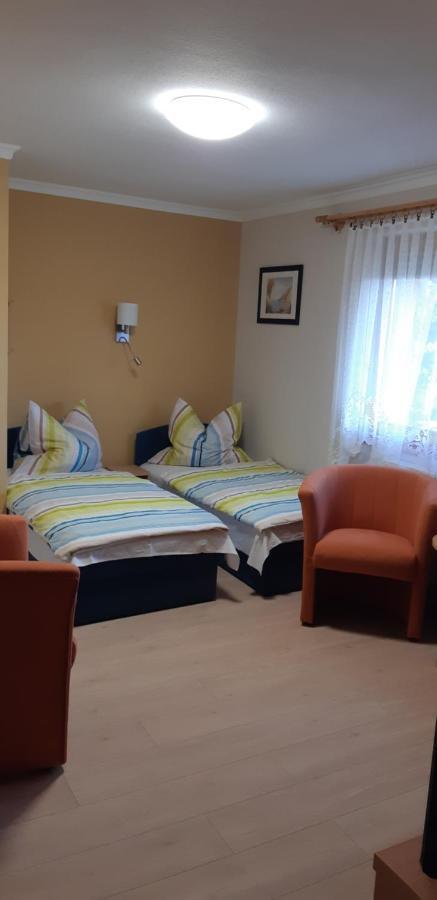 Antal Apartmanok Zalakaros Exterior foto